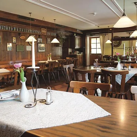 Hotel Daimerwirt 3*